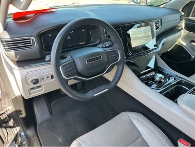 2024 Jeep Wagoneer BASE