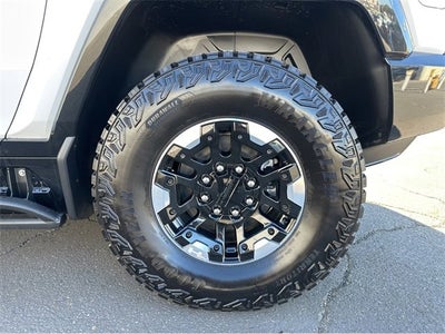 2024 GMC HUMMER EV SUV 3X
