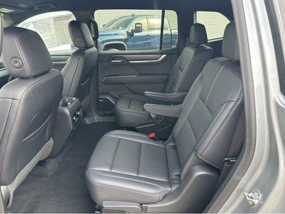 2024 GMC Acadia Elevation