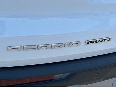 2025 GMC Acadia Elevation