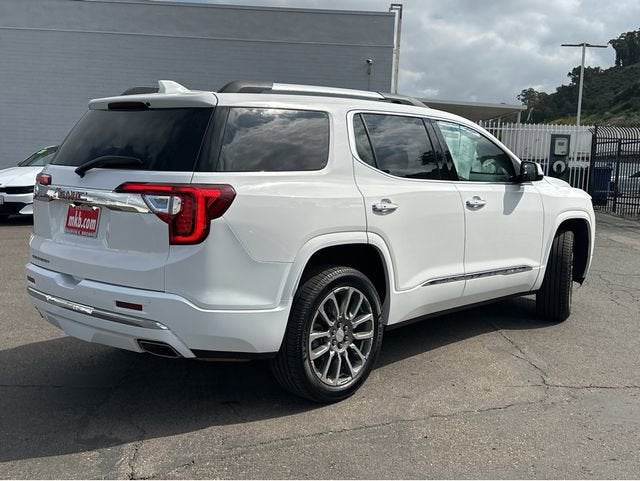 2023 GMC Acadia Denali