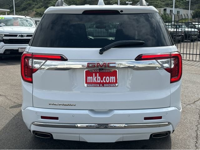 2023 GMC Acadia Denali