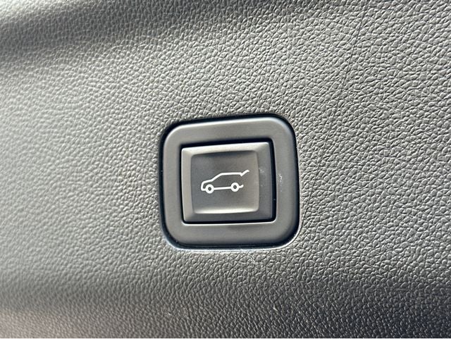 2023 GMC Yukon Denali - Photo 50