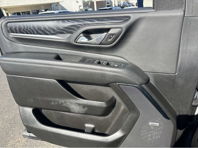 2023 GMC Yukon Denali - Photo 6