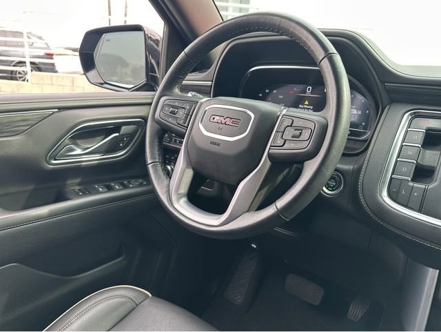 2022 GMC Yukon XL SLT