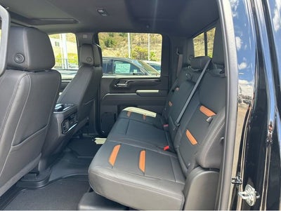 2025 GMC Sierra 2500 HD AT4