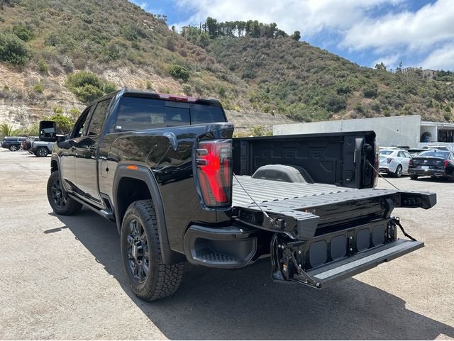 2025 GMC Sierra 2500 HD AT4