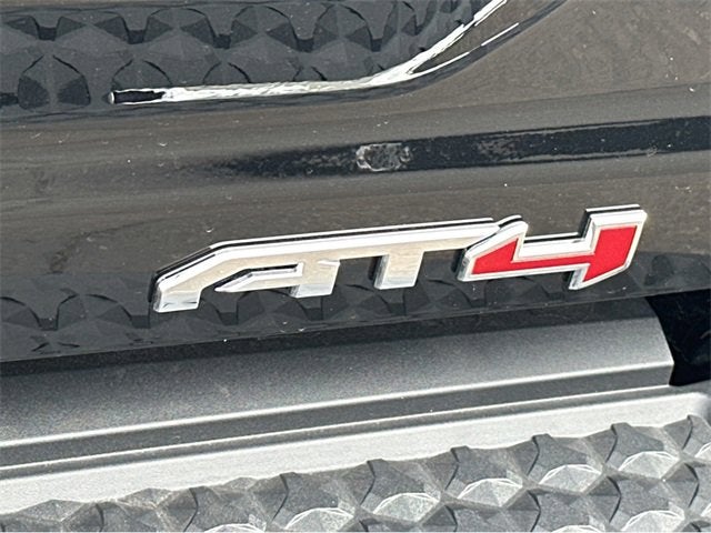 2025 GMC Canyon AT4