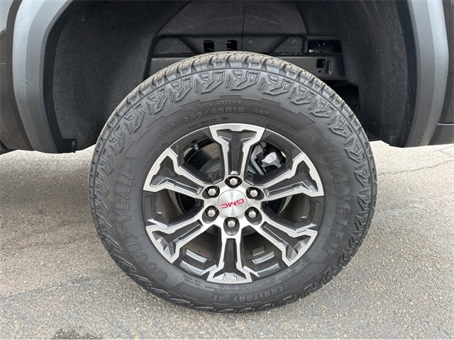 2025 GMC Canyon AT4