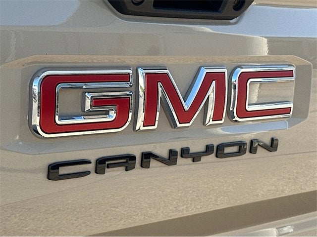 2023 GMC Canyon AT4