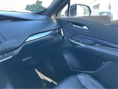 2023 Cadillac XT4 Luxury