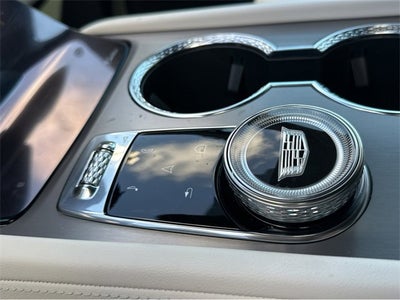 2026 Cadillac VISTIQ Luxury