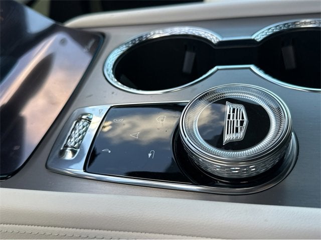 2026 Cadillac VISTIQ Luxury