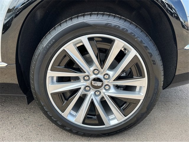 2026 Cadillac VISTIQ Luxury