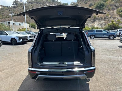 2026 Cadillac VISTIQ Luxury