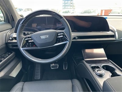 2026 Cadillac VISTIQ Luxury