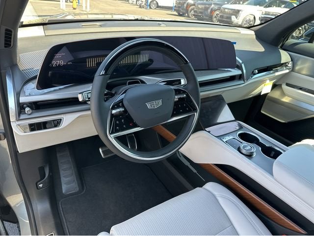 2026 Cadillac VISTIQ Luxury