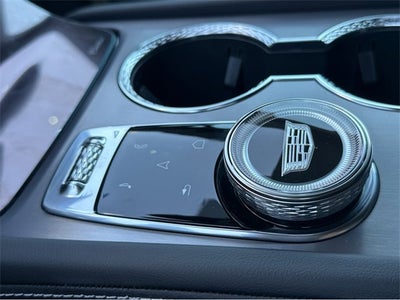 2026 Cadillac VISTIQ Luxury