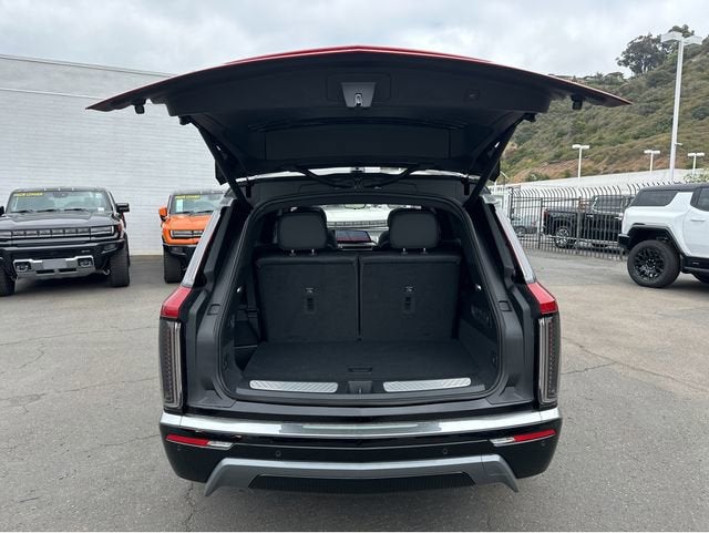 2026 Cadillac VISTIQ Luxury