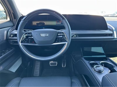 2026 Cadillac VISTIQ Luxury