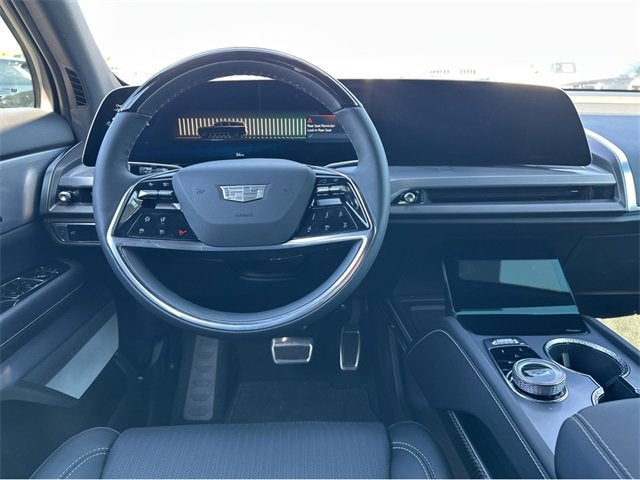 2026 Cadillac VISTIQ Luxury