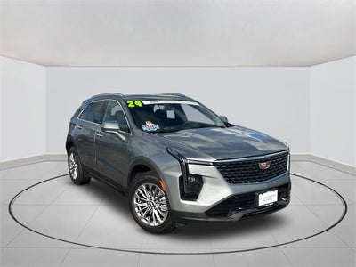 2024 Cadillac XT4 Premium Luxury