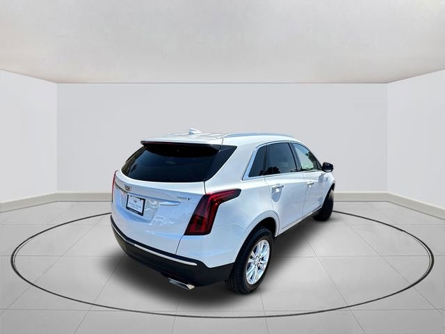 2025 Cadillac XT5 Luxury