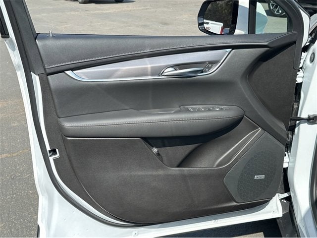 2025 Cadillac XT5 Luxury