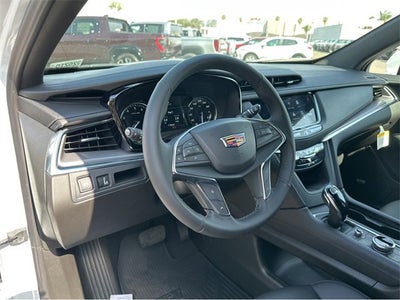 2025 Cadillac XT5 Luxury
