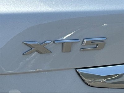 2025 Cadillac XT5 Luxury