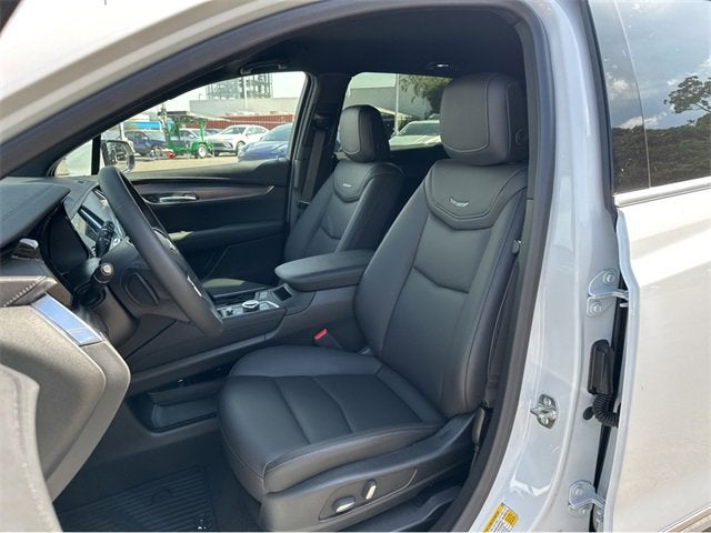 2025 Cadillac XT5 Luxury