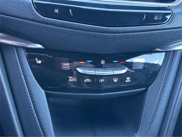 2022 Cadillac XT6 Luxury