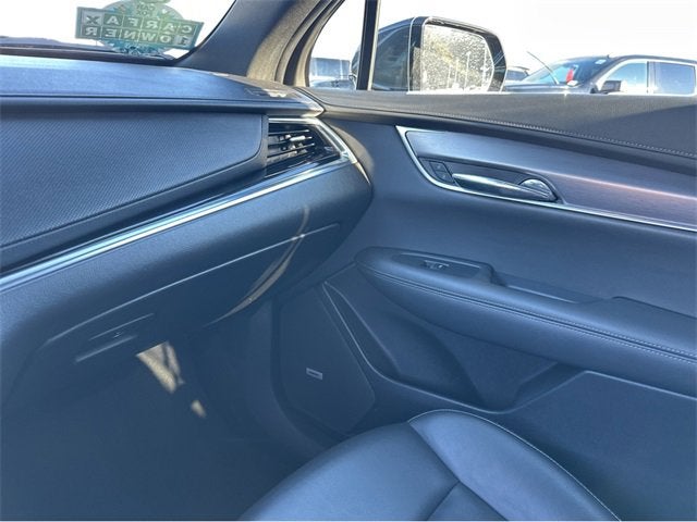 2022 Cadillac XT6 Luxury