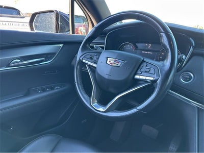 2022 Cadillac XT6 Luxury