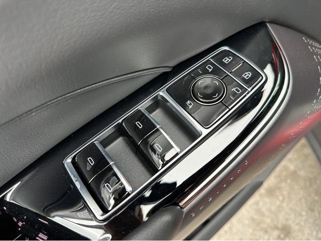 2025 Cadillac LYRIQ Sport 1