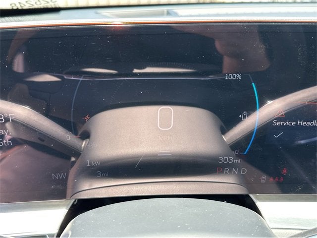 2025 Cadillac LYRIQ Sport 1