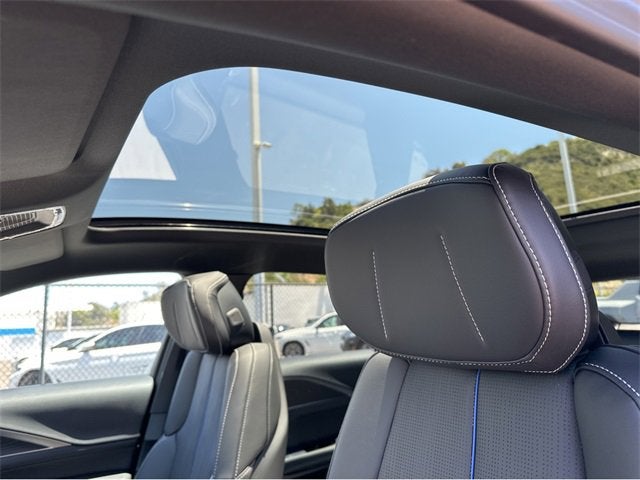 2025 Cadillac LYRIQ Sport 1