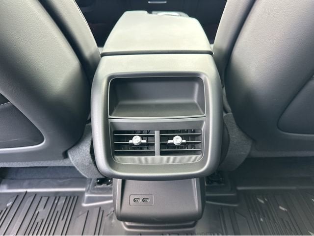 2025 Cadillac LYRIQ Sport 1