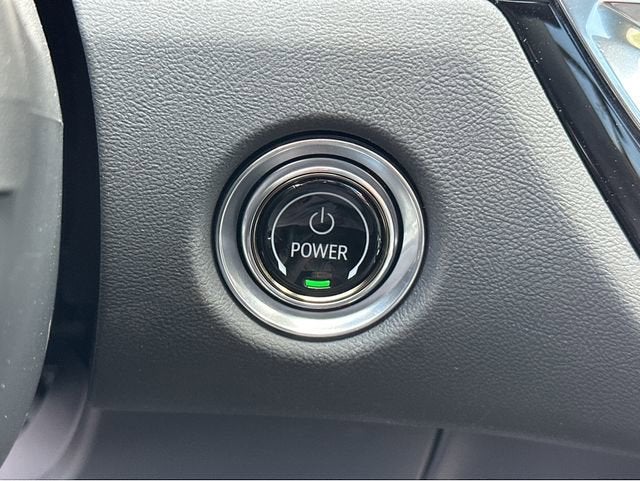 2025 Cadillac LYRIQ Sport 1