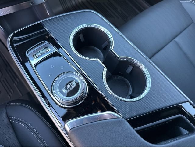 2025 Cadillac LYRIQ Sport 1