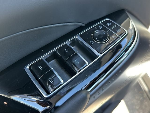 2025 Cadillac LYRIQ Sport 1