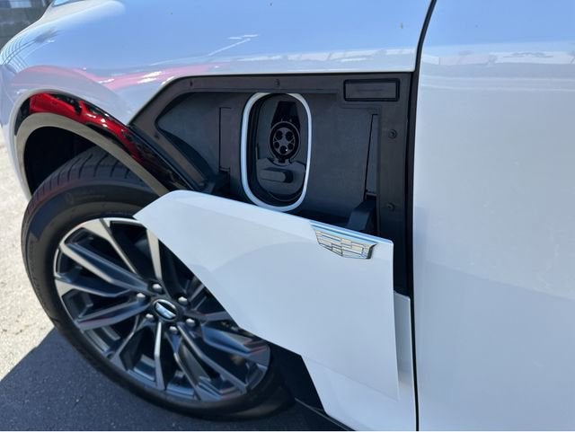 2025 Cadillac LYRIQ Sport 1