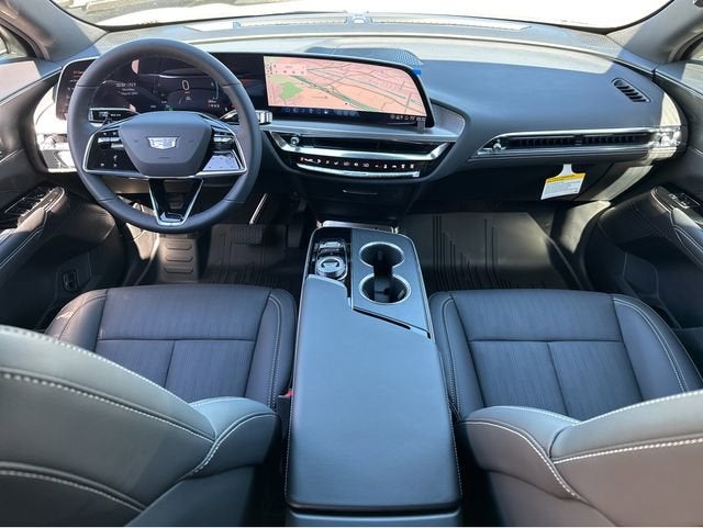 2025 Cadillac LYRIQ Sport 1