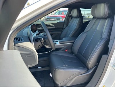 2025 Cadillac LYRIQ Sport 1