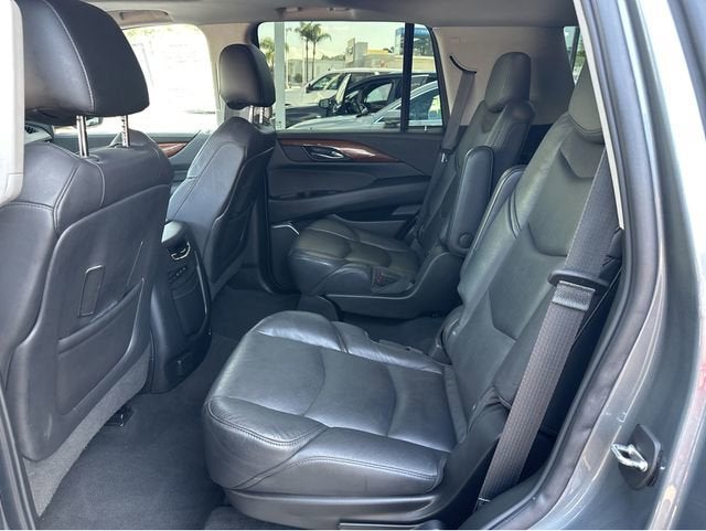 2020 Cadillac Escalade Premium Luxury