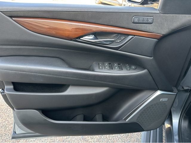 2020 Cadillac Escalade Premium Luxury