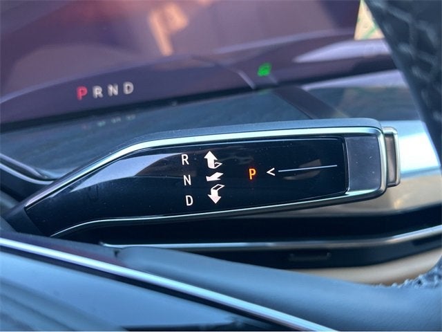 2025 Cadillac ESCALADE IQ Luxury 2