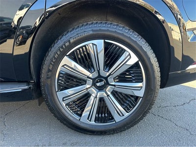 2025 Cadillac ESCALADE IQ Luxury 2