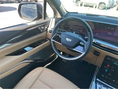 2025 Cadillac ESCALADE IQ Luxury 2