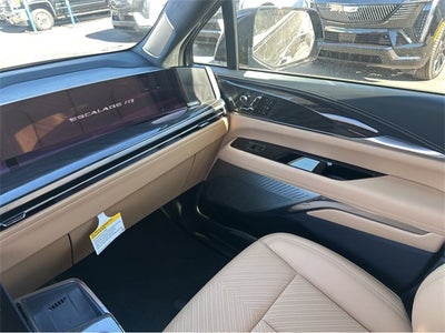 2025 Cadillac ESCALADE IQ Luxury 2
